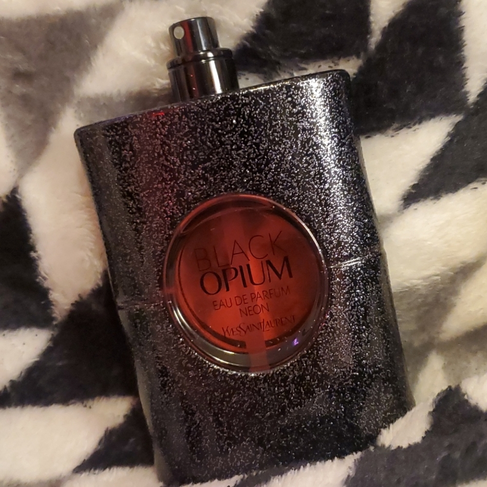 YSL Black Opium Neon